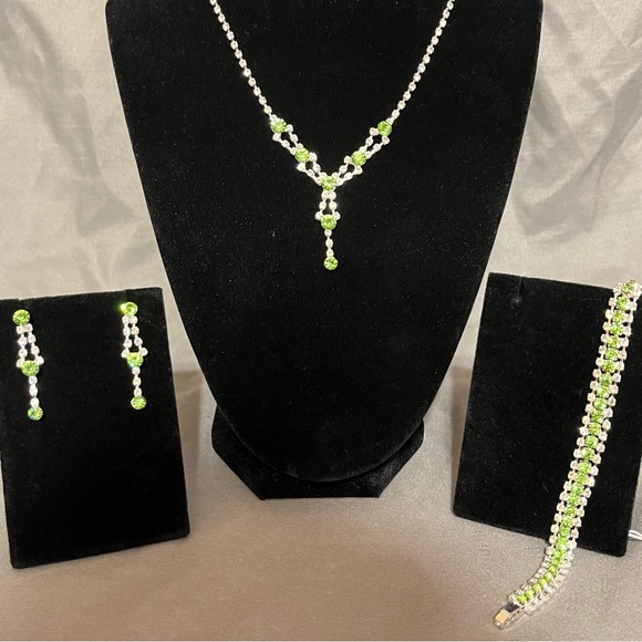 Prom/Special Occasion Necklace, Bracelet, and Earrings, Light Green - Picture 3 of 15